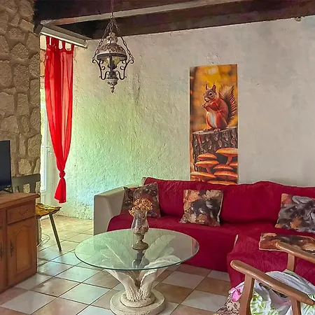 2 Bedroom Lovely In Holiday home *